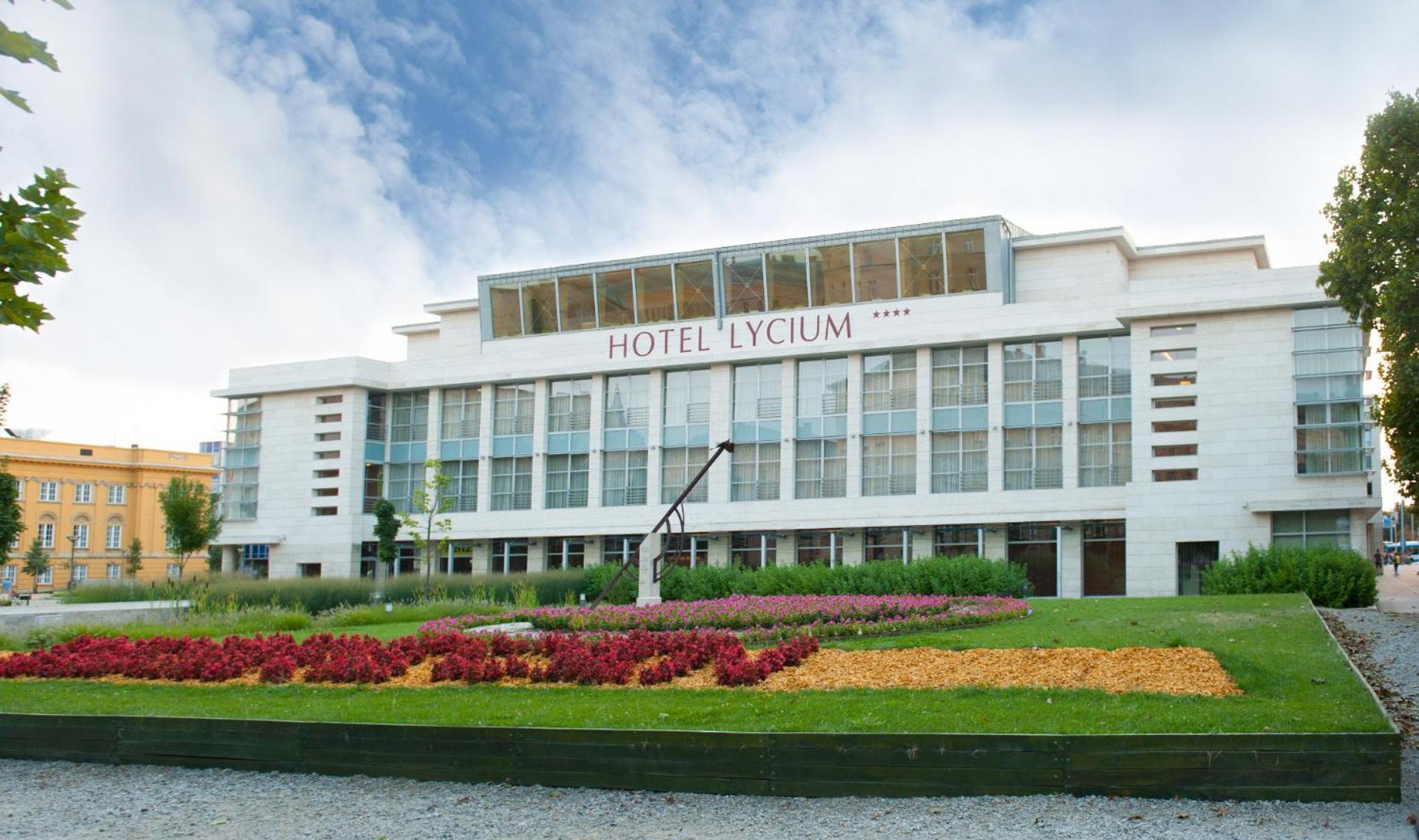 Hotel Lycium Debrecen Exterior foto